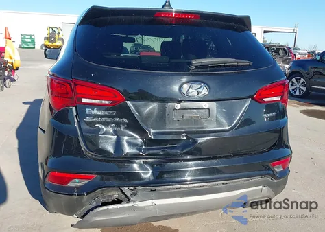 2017 Hyundai Santa Fe Sport 2.4L z USA, uszkodzony, nr VIN 5XYZT3LB0HG434423